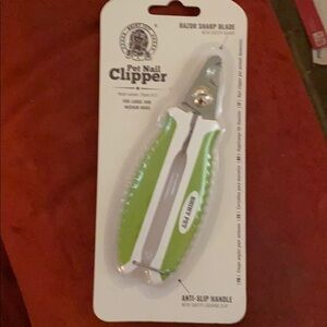 Pet nail clippers